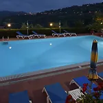 Aparthotel Elvira 3*