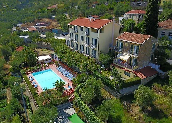 Elvira Apartmanhotel Diano Marina
